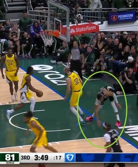 开云体育平台-张佳玮：字母哥越来越像另一个34号 上了年纪就开始零碎地受伤